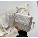 ELEGANCKA TOREBKA DAMSKA NA RAMIĘ KOLEKCJA 2024 KREM T261