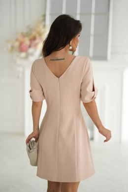 ELEGANCKA SUKIENKA A-LINE Z PODSZEWKĄ I OZDOBNYMI RĘKAWAMI - beżowy