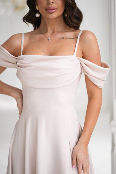 ELEGANCKA SUKNIENKA Z DRAPOWANIEM, ROZCIĘCIEM I BŁYSZCZĄCĄ TKANINĄ - CAMEL ELEGANCKA SUKNIENKA Z DRAPOWANIEM, ROZCIĘCIEM I BŁYSZCZĄCĄ TKANINĄ - CAMEL