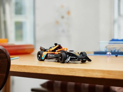 42169 - LEGO TECHNIC - NEOM MCLAREN FORMULA E RACE CAR 42169 - LEGO TECHNIC - NEOM MCLAREN FORMULA E RACE CAR