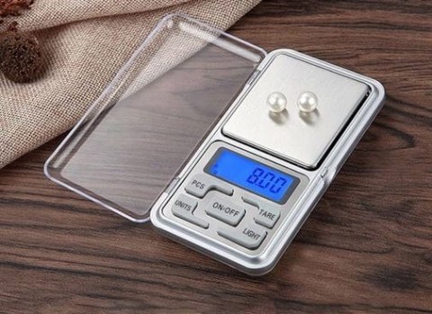 WAGA KIESZONKOWA 200 x 0,01G