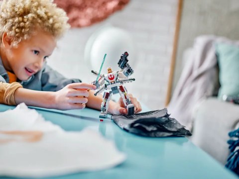 75390 - LEGO STAR WARS - MECH X-WING™ LUKE'A SKYWALKERA™ 75390 - LEGO STAR WARS - MECH X-WING™ LUKE'A SKYWALKERA™