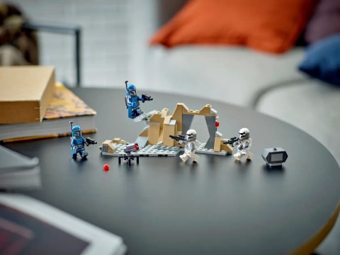 75373 - LEGO STAR WARS - ZASADZKA NA MANDALORZE™ — ZESTAW BITEWNY 75373 - LEGO STAR WARS - ZASADZKA NA MANDALORZE™ — ZESTAW BITEWNY