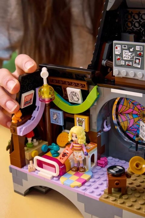 76781 - LEGO WEDNESDAY - POKÓJ WEDNESDAY I ENID