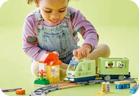 10427 - LEGO DUPLO - PRZYGODA Z INTERAKTYWNYM POCIĄGIEM 10427 - LEGO DUPLO - PRZYGODA Z INTERAKTYWNYM POCIĄGIEM