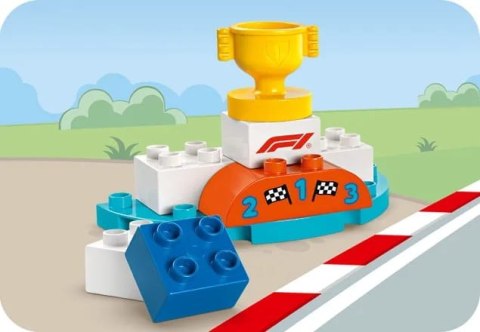 10445 - LEGO DUPLO - BOLIDY I KIEROWCY F1® 10445 - LEGO DUPLO - BOLIDY I KIEROWCY F1®