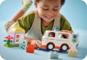 10447 - LEGO DUPLO - KARETKA Z KIEROWCĄ