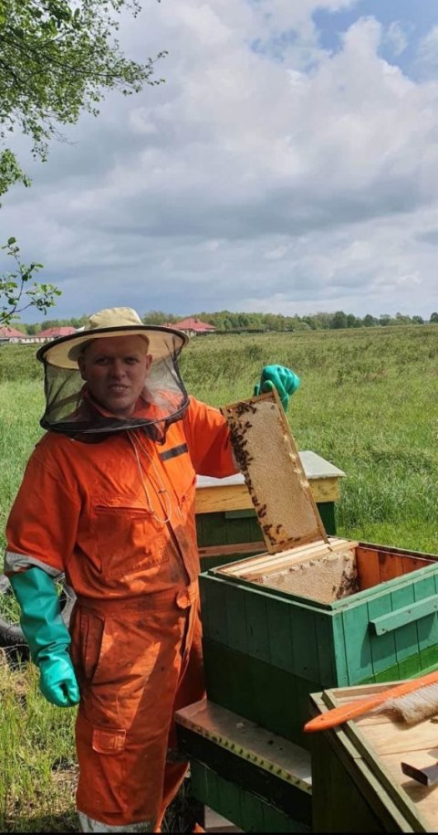 ŚWIECA Z WOSKU PSZCZELEGO - 5 SZT.