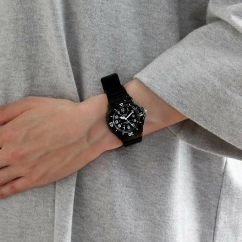 ZEGAREK DAMSKI CASIO LRW-200H 1BV (ZD557B) + BOX ZEGAREK DAMSKI CASIO LRW-200H 1BV (ZD557B) + BOX