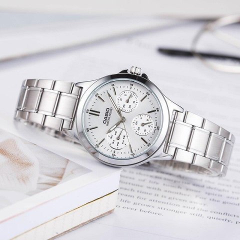 ZEGAREK DAMSKI CASIO LTP-V300D-7A (ZD566A) + BOX ZEGAREK DAMSKI CASIO LTP-V300D-7A (ZD566A) + BOX
