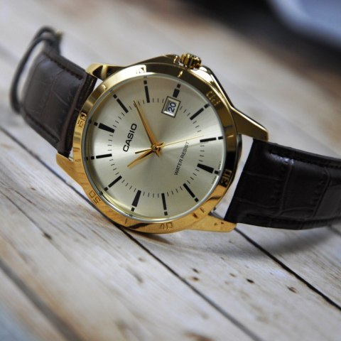 ZEGAREK MĘSKI CASIO MTP-V004GL-9A (ZD046C) + BOX ZEGAREK MĘSKI CASIO MTP-V004GL-9A (ZD046C) + BOX