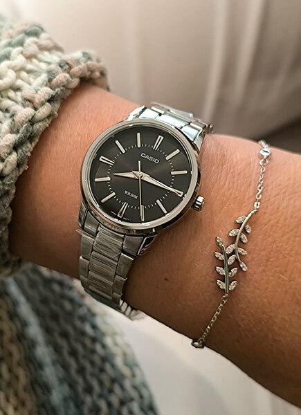 ZEGAREK DAMSKI CASIO LTP-1303D-1AVDF (ZD591B) + BOX ZEGAREK DAMSKI CASIO LTP-1303D-1AVDF (ZD591B) + BOX