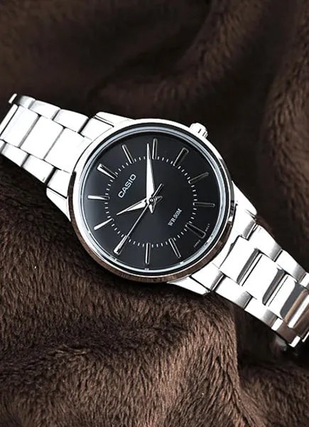 ZEGAREK DAMSKI CASIO LTP-1303D-1AVDF (ZD591B) + BOX ZEGAREK DAMSKI CASIO LTP-1303D-1AVDF (ZD591B) + BOX
