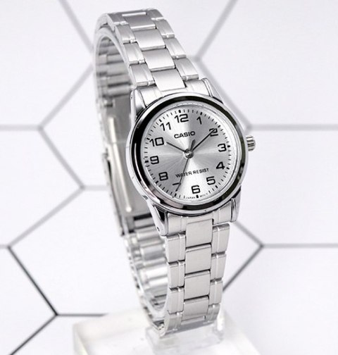 ZEGAREK DAMSKI CASIO LTP-V001D-7BUDF (ZD589A) + BOX ZEGAREK DAMSKI CASIO LTP-V001D-7BUDF (ZD589A) + BOX