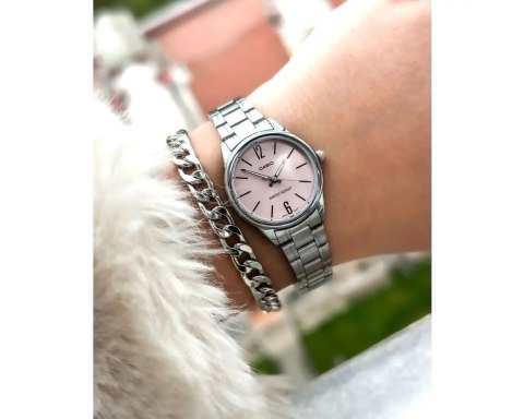 ZEGAREK DAMSKI CASIO LTP-V005D-4BUDF (ZD586A) + BOX ZEGAREK DAMSKI CASIO LTP-V005D-4BUDF (ZD586A) + BOX