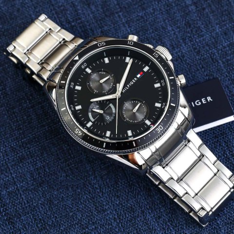 ZEGAREK MĘSKI TOMMY HILFIGER 1791835 PARKER (ZF052A) + BOX ZEGAREK MĘSKI TOMMY HILFIGER 1791835 PARKER (ZF052A) + BOX