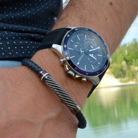 ZEGAREK MĘSKI TOMMY HILFIGER 1791724 BANK (ZF023D) ZEGAREK MĘSKI TOMMY HILFIGER 1791724 BANK (ZF023D)