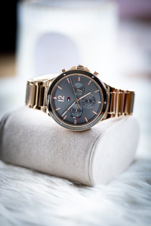 ZEGAREK DAMSKI TOMMY HILFIGER EVE 1782277 (ZF547A) ZEGAREK DAMSKI TOMMY HILFIGER EVE 1782277 (ZF547A)