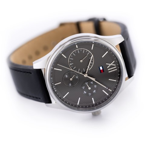 ZEGAREK MĘSKI TOMMY HILFIGER DAMON 1791417 (ZF074C) ZEGAREK MĘSKI TOMMY HILFIGER DAMON 1791417 (ZF074C)