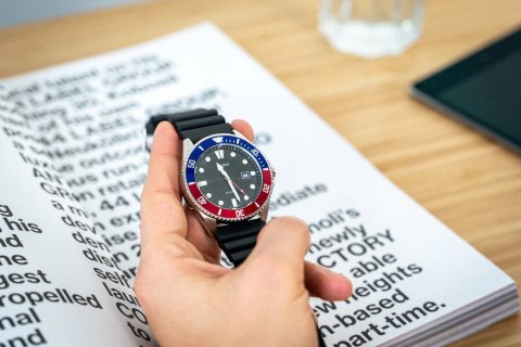 ZEGAREK MĘSKI CASIO C MDV 107-1A3 WR200 (ZD172B) + BOX ZEGAREK MĘSKI CASIO C MDV 107-1A3 WR200 (ZD172B) + BOX