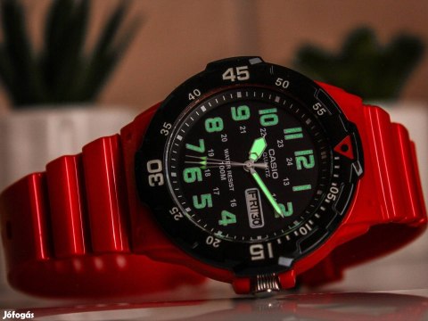 ZEGAREK MĘSKI CASIO MRW-200HC-4BVDF 10 BAR (ZD174B) + BOX ZEGAREK MĘSKI CASIO MRW-200HC-4BVDF 10 BAR (ZD174B) + BOX