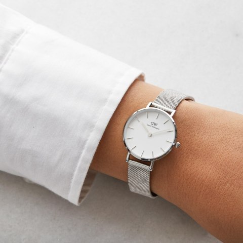 ZEGAREK DAMSKI DANIEL WELLINGTON CLASSIC PETITE STERLING DW00100220 28MM ZEGAREK DAMSKI DANIEL WELLINGTON CLASSIC PETITE STERLING DW00100220 28MM