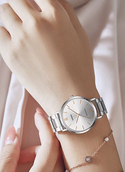 ZEGAREK DAMSKI CASIO LTP-VT01D-7B KLASYKA + BOX (ZD613E)