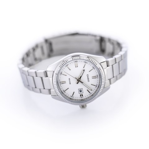 ZEGAREK DAMSKI CASIO COLLECTION LTP-1302D-7A1 + BOX ZEGAREK DAMSKI CASIO COLLECTION LTP-1302D-7A1 + BOX