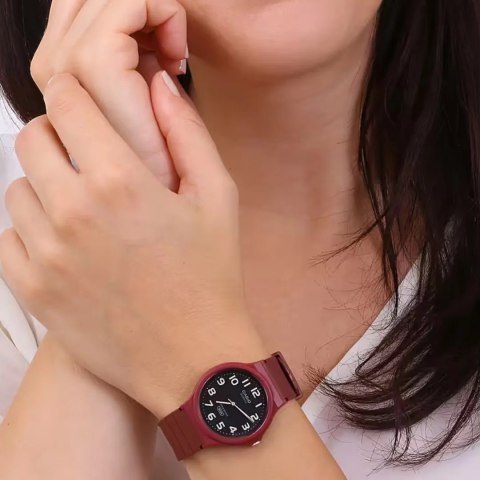 ZEGAREK UNISEX CASIO MQ-24UC-4BDF + BOX ZEGAREK UNISEX CASIO MQ-24UC-4BDF + BOX
