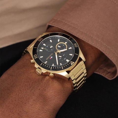 ZEGAREK MĘSKI TOMMY HILFIGER LARSON 1791919 (ZF088B) ZEGAREK MĘSKI TOMMY HILFIGER LARSON 1791919 (ZF088B)