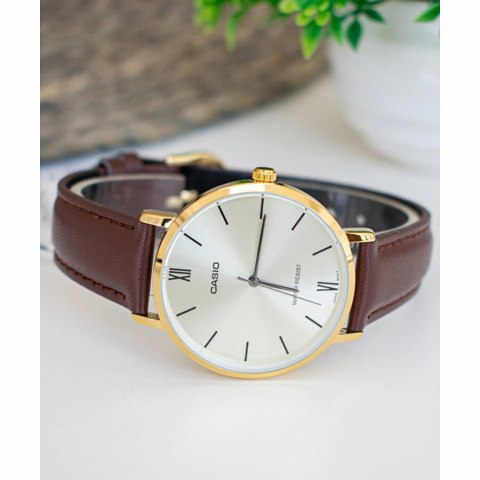 ZEGAREK DAMSKI CASIO LTP-VT01GL-9B + BOX ZEGAREK DAMSKI CASIO LTP-VT01GL-9B + BOX