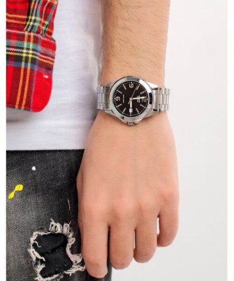 ZEGAREK MĘSKI CASIO MTP-1215A-1ADF (ZD118D) ZEGAREK MĘSKI CASIO MTP-1215A-1ADF (ZD118D)