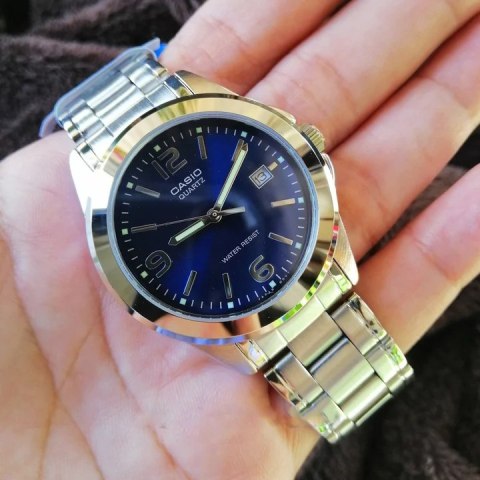 ZEGAREK MĘSKI CASIO MTP-1215A-2ADF (ZD118E) ZEGAREK MĘSKI CASIO MTP-1215A-2ADF (ZD118E)