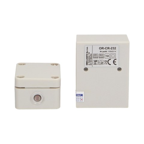 CZUJNIK ZMIERZCHOWY Z HERMETYCZNĄ ZEWNĘTRZNĄ SONDĄ W PUSZCE, IP65, 2300W CZUJNIK ZMIERZCHOWY Z HERMETYCZNĄ ZEWNĘTRZNĄ SONDĄ W PUSZCE, IP65, 2300W