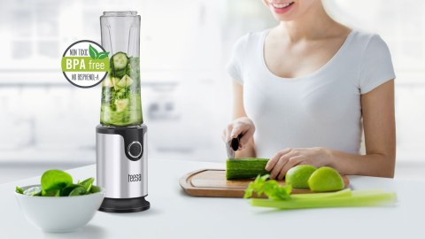 BLENDER PERSONALNY Z DWOMA KUBKAMI BLENDER PERSONALNY Z DWOMA KUBKAMI