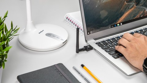 KARTA SIECIOWA WIFI 5GHZ 802.11 A/C/B/G/N ADA PTER USB Z ANTENA KARTA SIECIOWA WIFI 5GHZ 802.11 A/C/B/G/N ADA PTER USB Z ANTENA