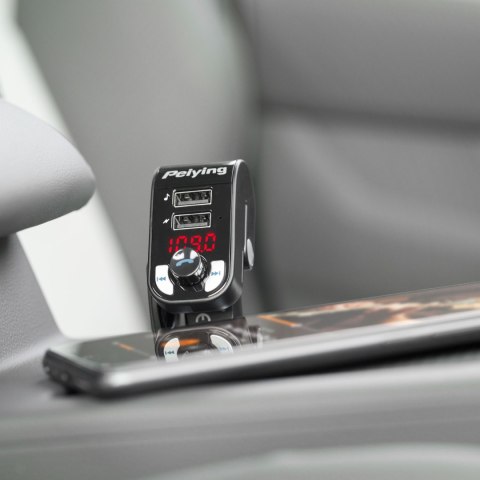 TRANSMITER SAMOCHODOWY Z FUNKCJĄ BLUETOOTH (2 GNIAZDA USB) TRANSMITER SAMOCHODOWY Z FUNKCJĄ BLUETOOTH (2 GNIAZDA USB)
