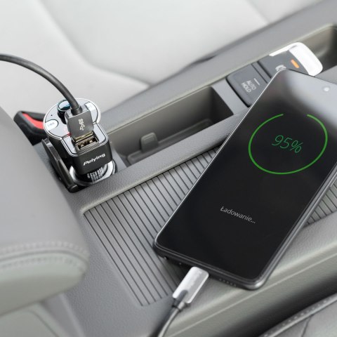 TRANSMITER SAMOCHODOWY Z FUNKCJĄ BLUETOOTH (2 GNIAZDA USB) TRANSMITER SAMOCHODOWY Z FUNKCJĄ BLUETOOTH (2 GNIAZDA USB)