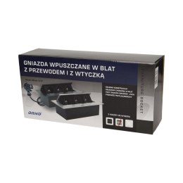 GNIAZDO MEBLOWE W PUSZCZANE W BLAT Z  PŁASKIM RANTEM 3x2P+Z,  PRZEWÓD 1,5M 3x1,5MM?, SREBRNE