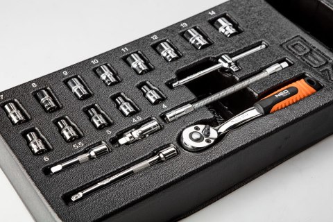 KLUCZE NASADOWE 1/4", ZESTAW 19 SZT., WKŁADKA KLUCZE NASADOWE 1/4", ZESTAW 19 SZT., WKŁADKA