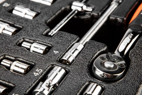 KLUCZE NASADOWE 1/4", ZESTAW 19 SZT., WKŁADKA KLUCZE NASADOWE 1/4", ZESTAW 19 SZT., WKŁADKA