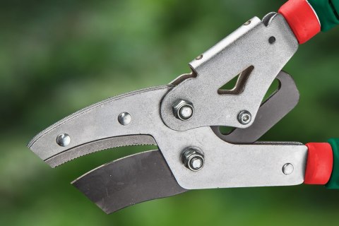 SEKATOR DO GAŁĘZI KOWADEŁKOWY TELESKO POWY 670 MM, ŚREDNICA CIĘCIA 45 MM, UCHWYTY ALUMINIOWE SEKATOR DO GAŁĘZI KOWADEŁKOWY TELESKO POWY 670 MM, ŚREDNICA CIĘCIA 45 MM, UCHWYTY ALUMINIOWE