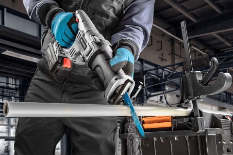 PILARKA SZABLOWA AKUMULATOROWA ENERGY+ 18V, LI-ION, BEZ AKUMULATORA PILARKA SZABLOWA AKUMULATOROWA ENERGY+ 18V, LI-ION, BEZ AKUMULATORA