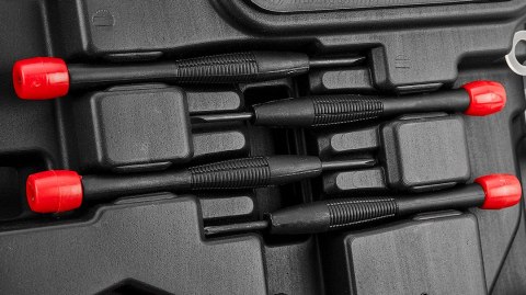 ZESTAW NARZĘDZIOWY 1/4", 3/8" 194 SZT. ZESTAW NARZĘDZIOWY 1/4", 3/8" 194 SZT.