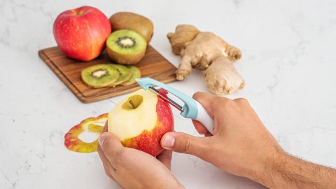 OBIERACZKA Z PLASTIKOWĄ RĄCZKĄ OBIERACZKA Z PLASTIKOWĄ RĄCZKĄ
