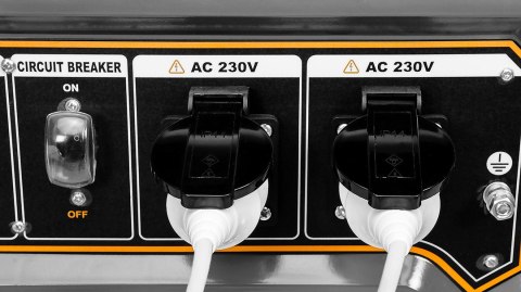 AGREGAT PRĄDOTWÓRCZY 2000W-2200W AGREGAT PRĄDOTWÓRCZY 2000W-2200W