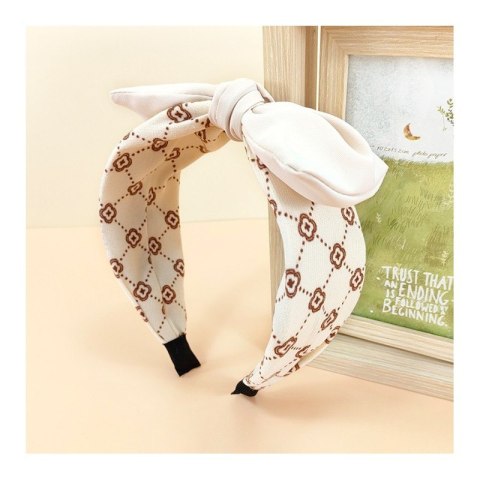 OPASKA DO WŁOSÓW TURBANKA PIN UP KREMOWA O451K OPASKA DO WŁOSÓW TURBANKA PIN UP KREMOWA O451K