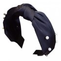 OPASKA TURBAN Z MATERIAŁU GRUBA CZERŃ PEREŁKI O227CZ