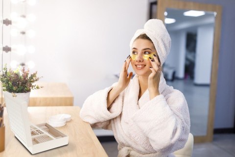 KUFEREK NA BIŻUTERIĘ - BIAŁY BEAUTYLUSHH KUFEREK NA BIŻUTERIĘ - BIAŁY BEAUTYLUSHH