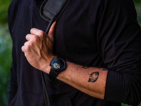 TRACER SMARTWATCH SMR11 HERO 1.39 TRACER SMARTWATCH SMR11 HERO 1.39